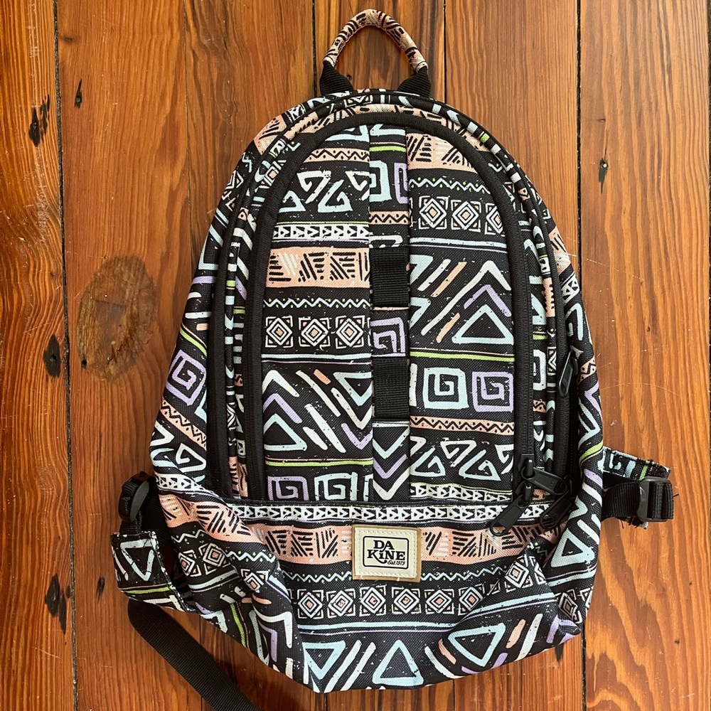 NWOT Dakine mini backpack
